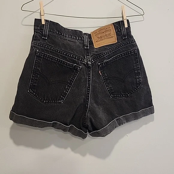 P.3 Levi Strauss 954 Charcoal Jean Shorts Size: 5 - Picture 4 of 4